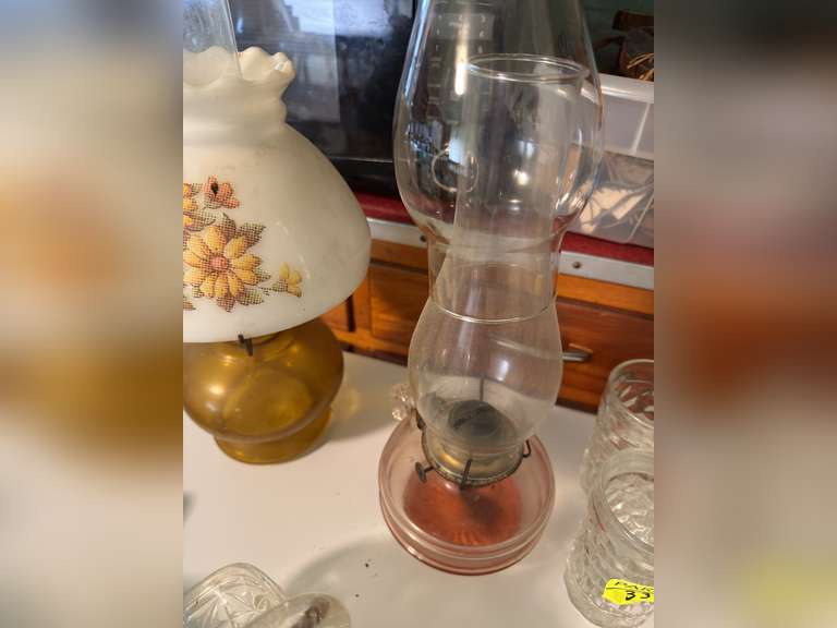 2 Kerosine Lamps