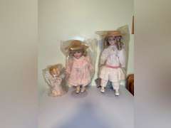 3 dolls (1 heritage mint collection, Light Up Angel and other doll)