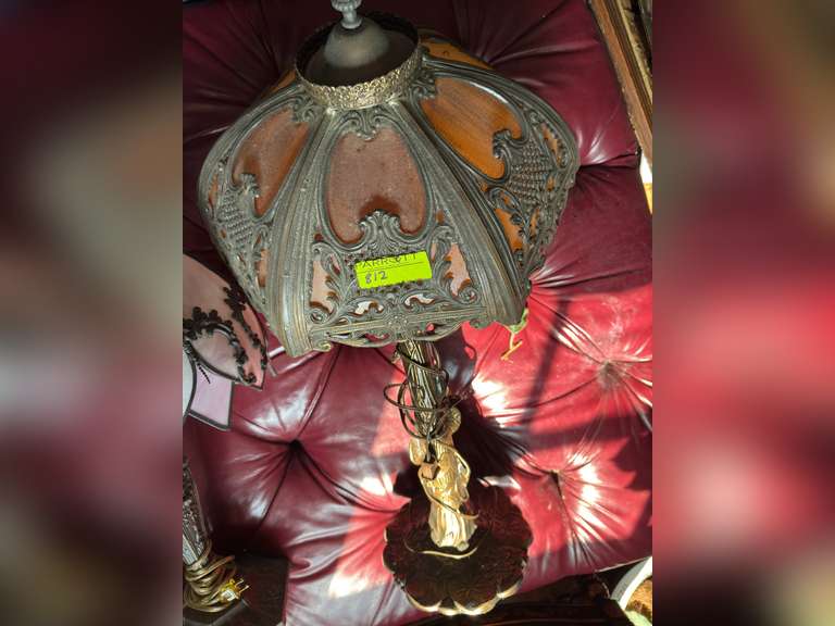 Slide glass reproduction lamp