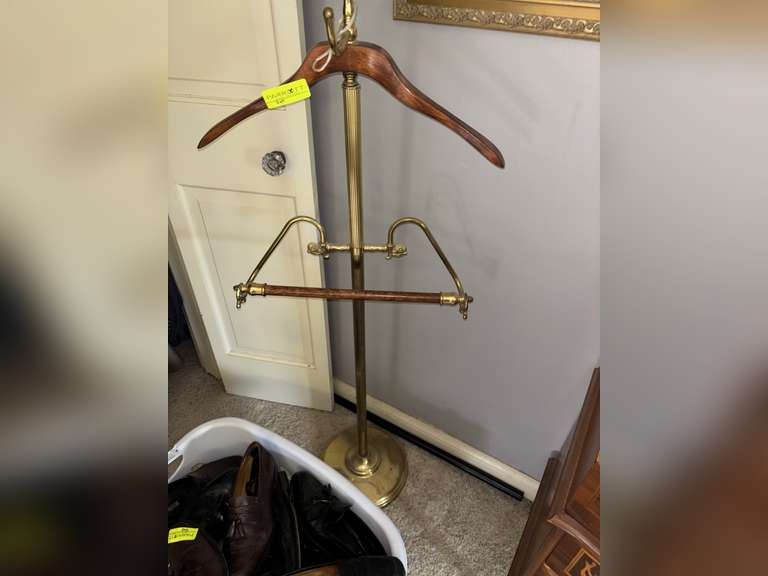 Vintage style clothing rack