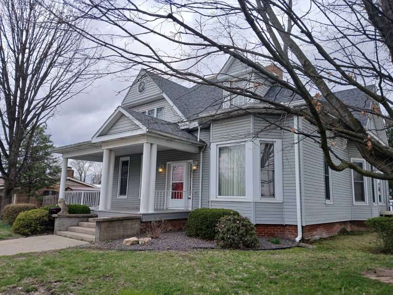 *NEW LISTING* - 1305 Lexington, Lawrenceville