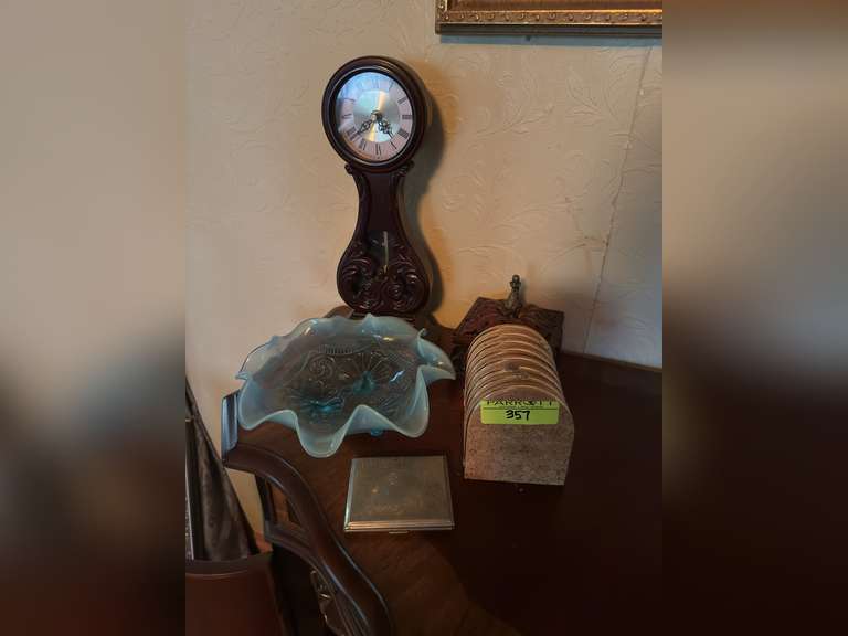 Blue glass candy dish, coasters, decorative clock