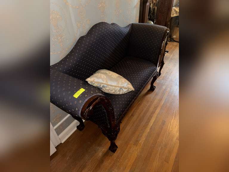 Bedside sofa lounge