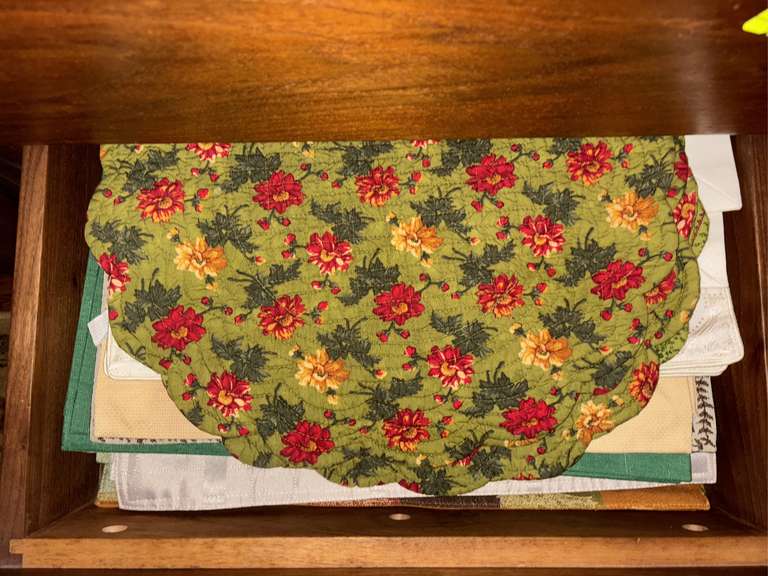 Drawer of placemats