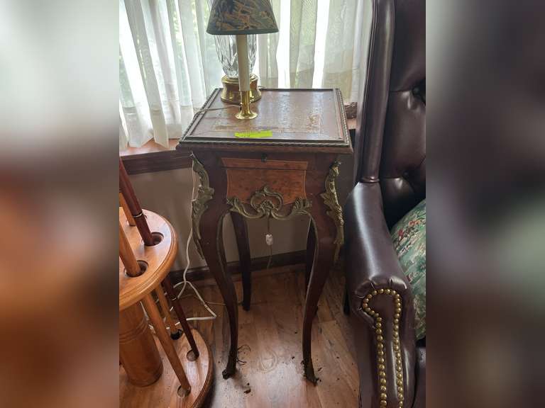 French design inlaid plant stand with severe damage