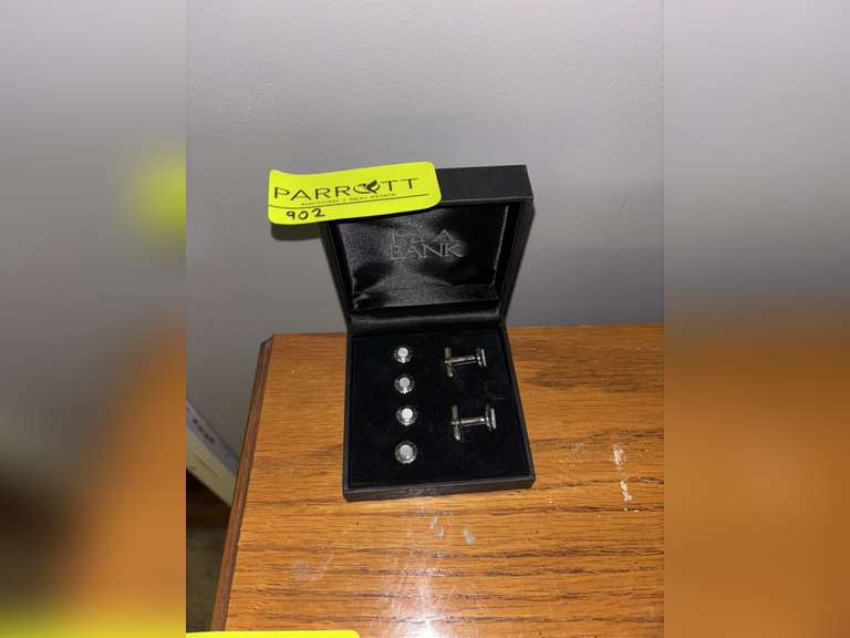 Jos. A. Bank cuff link set