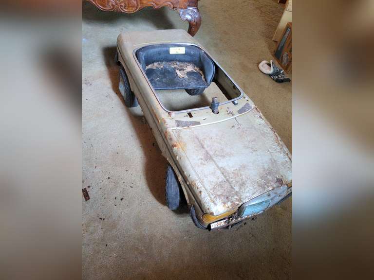 650J.S All Steel Body pedal car
