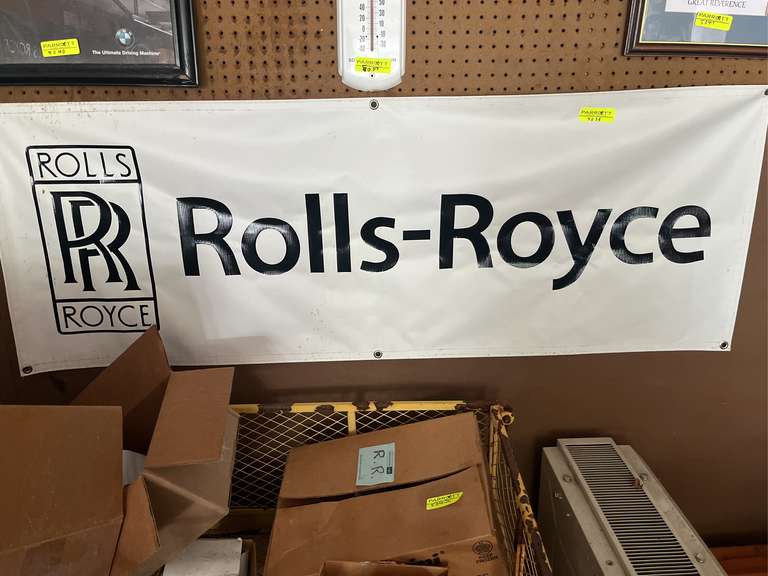 Rolls-Royce banner, Leo George flag