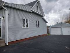 *NEW LISTING* - 1305 Lexington, Lawrenceville