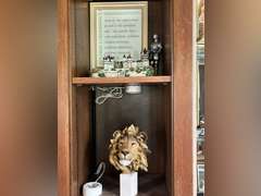 4 shelves of contents (odds and ends decor