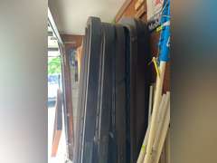 5 large wooden doors with diamond glass pattern