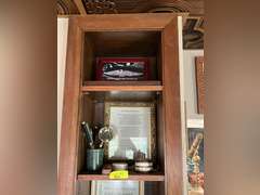 4 shelves of contents (odds and ends decor
