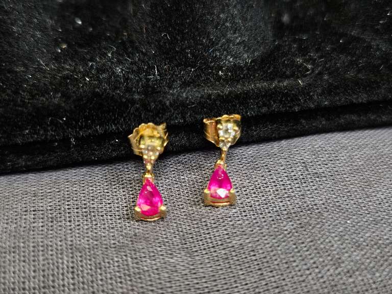 14K Gold & Ruby Earrings, 1.1 Grams
