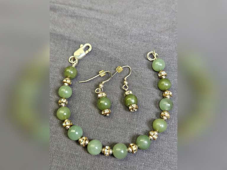 Sterling Clasp & Jade Bracelet & Earring Set