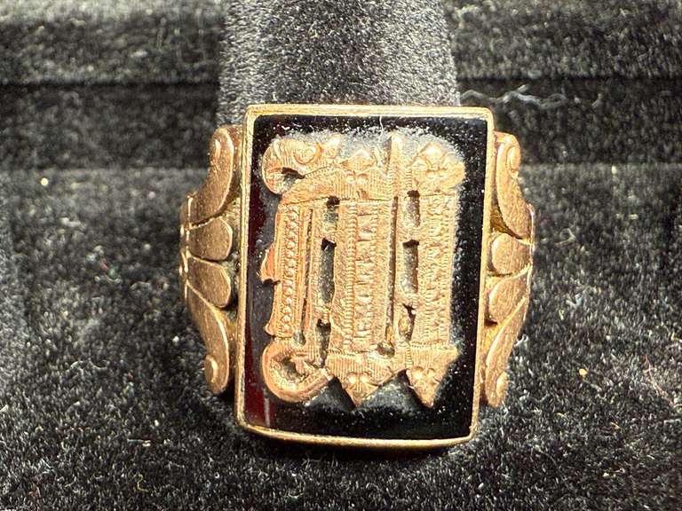 Men's Victorian Ring, 9 Grams