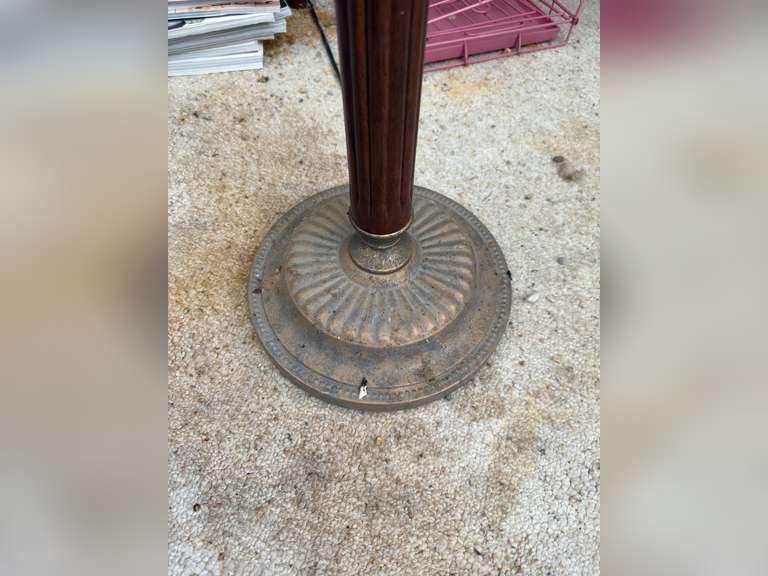 Vintage style floor lamp