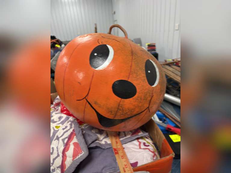 Box of miscellaneous (quilt, flags, pumpkin decor, and more)
