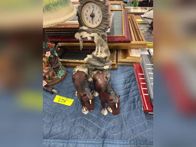 The Bradford Exchange "Youthful Yorkies Accent Lamp", Wolf Clock, Vintage Brown Cast Iron Cydesdale 
