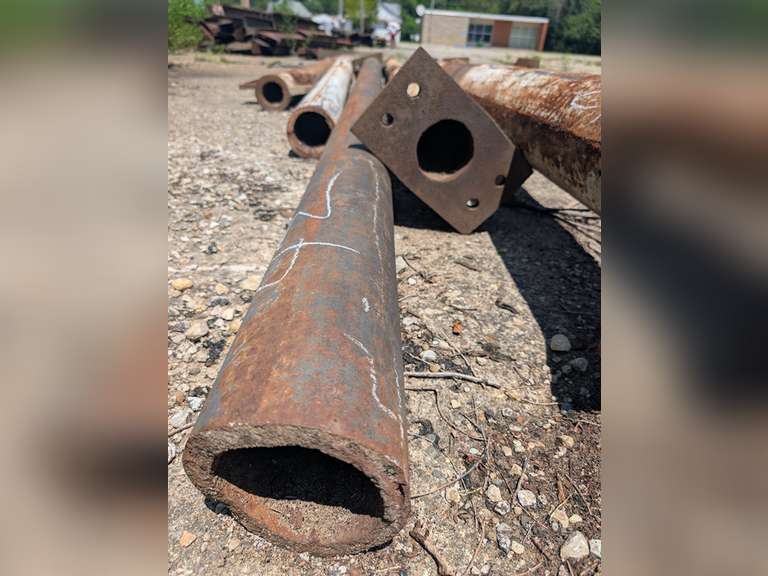 Approx. 8, thick -walled 6" pipe, 5/8” wall thickness, approx. 10’-15’ lengths