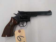 Dan Wesson Arms, .357 Magnum Double Action Revolver, 6 Shot, Checkered Wood Grips, "Presentation Grips & DWA Case, Serial # 1746328