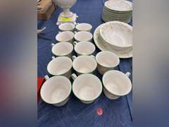 Noritake Ivory China "Reverie" Pattern (Pattern 7191) Set