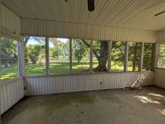 * NEW LISTING* 10359 State Route 250, Lawrenceville, IL 62439