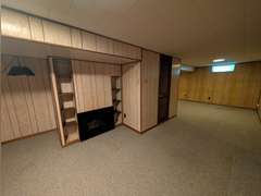 * NEW LISTING* 10359 State Route 250, Lawrenceville, IL 62439