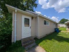 * NEW LISTING* 1807 15th Street, Lawrenceville, IL 62439