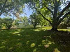 * NEW LISTING* 10359 State Route 250, Lawrenceville, IL 62439