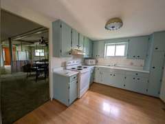 * NEW LISTING* 1807 15th Street, Lawrenceville, IL 62439