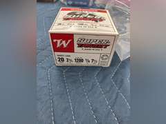 (25) Shells of Winchester Super Target 20 Gauge, 2 & 3/4", 7/8 OZ., 7.5 Shot, Trap & Sporting Clay Loads