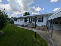 * NEW LISTING * 2301 Devonshire, Lawrenceville, IL 62439