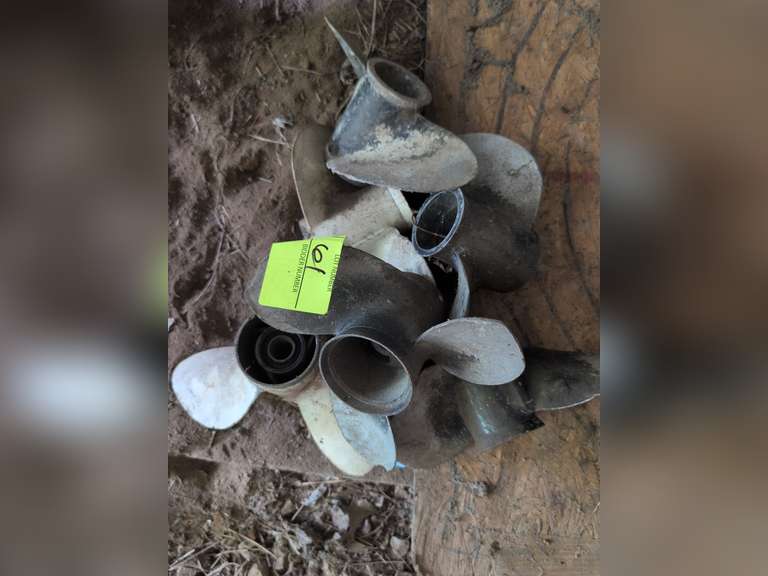 6 Propellers, Small