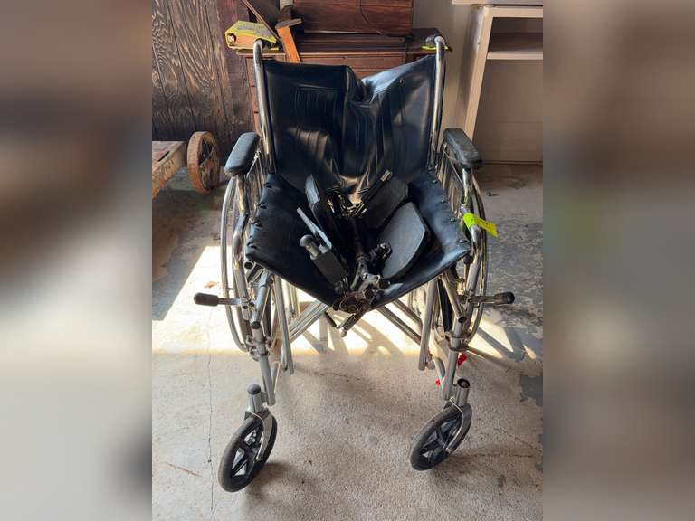 Excel XW wheelchair