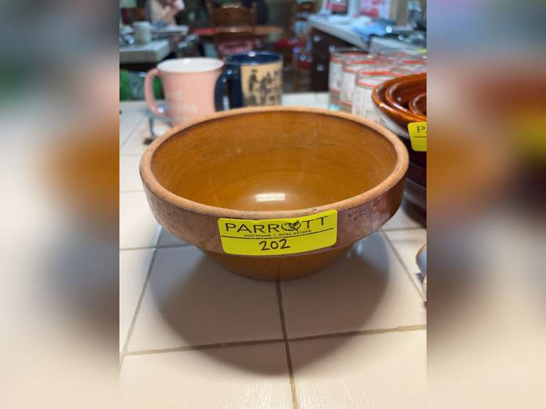 Stoneware mixing bowl