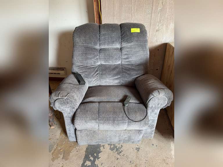 Extra wide upholstered lift chair (in working condition)