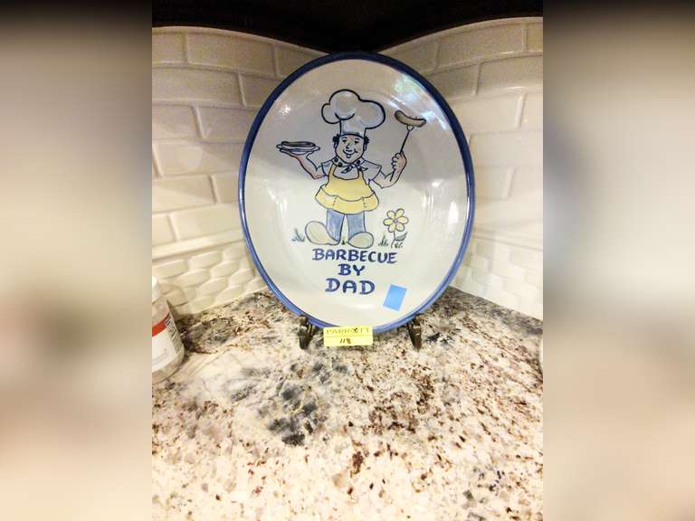 Louisville Stoneware Barbecue by Dad platter with stand
