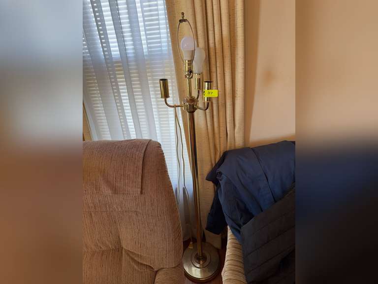 Floor lamp no shade