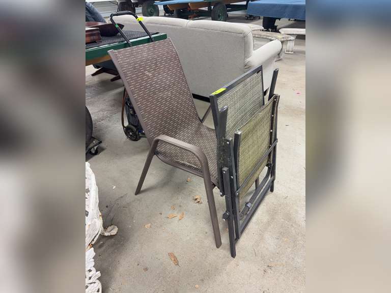 Outdoor patio chairs
