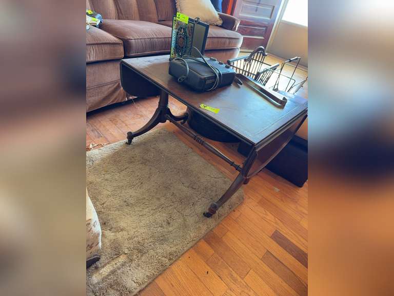 Drop Leaf Mahogany table w/ leather insert