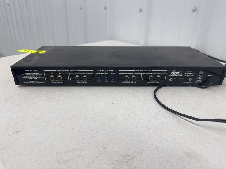 dbx Recording Technology Series Model 224 Simultaneous Encode/Decode Type II Tape Noise Reduction Sy