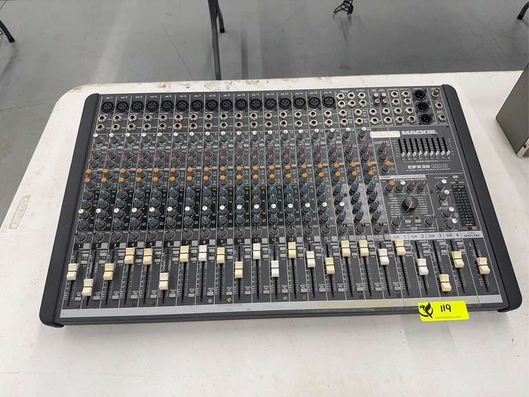 MACKIE CFX 20 MK II 20 Channel Compact integrated Live Sound Mixer Serial (21)PZ15906