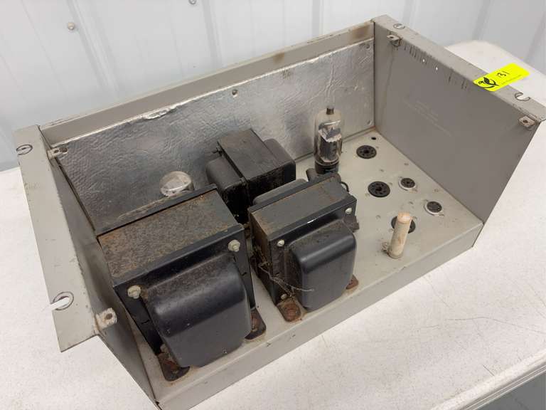 Vacuum Tube Amplifier Model NO. IA475C