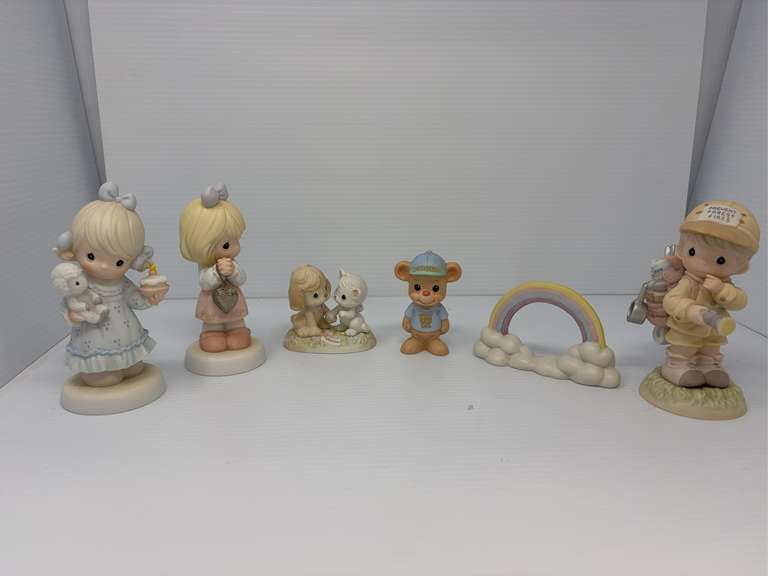 Lot of 6 Precious Moments