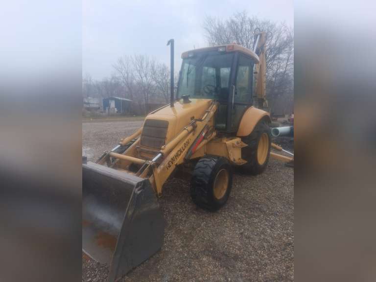 1997 Ford New Holland 575E Extenda-Hoe Backhoe, 7,539 Hours, Strong Motor and Transmission, Slow Hydraulics, See Description for More (OWNED BY THE BOND TOWNSHIP ROAD COMMISSION, CONSIGNED TO AUCTION)