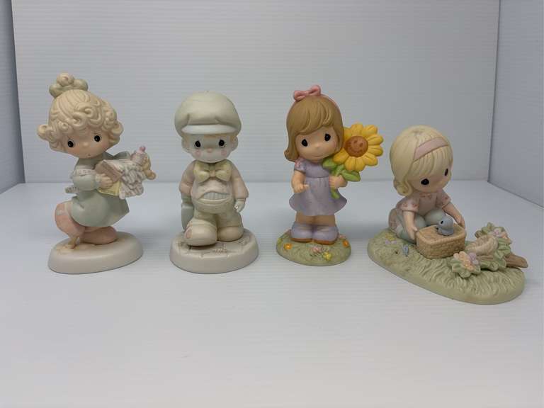 Lot of 4 Precious Moments