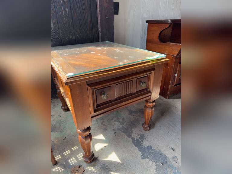 Vintage end table with protective glass top
