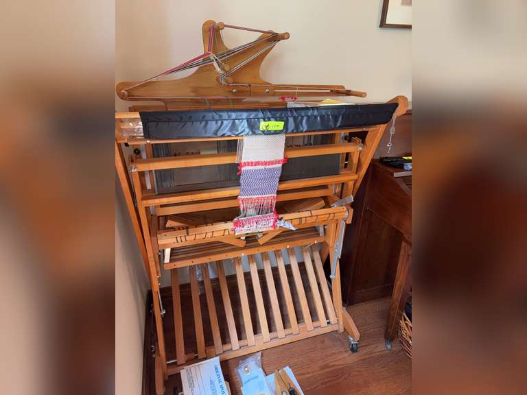 Schacht Baby Wolf loom with accessories