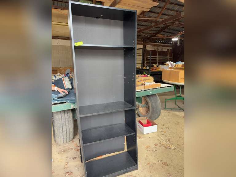 5 tier Bookshelf (missing one shelf)