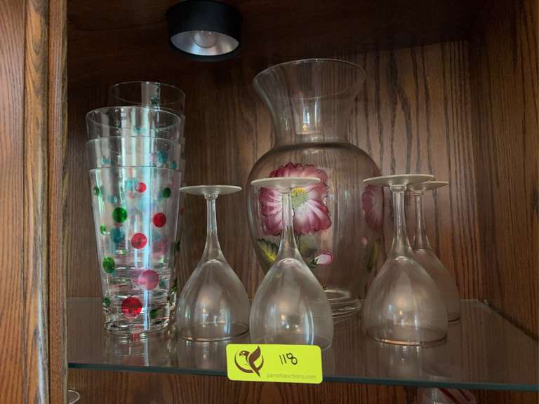 Assorted glass ware and stemware